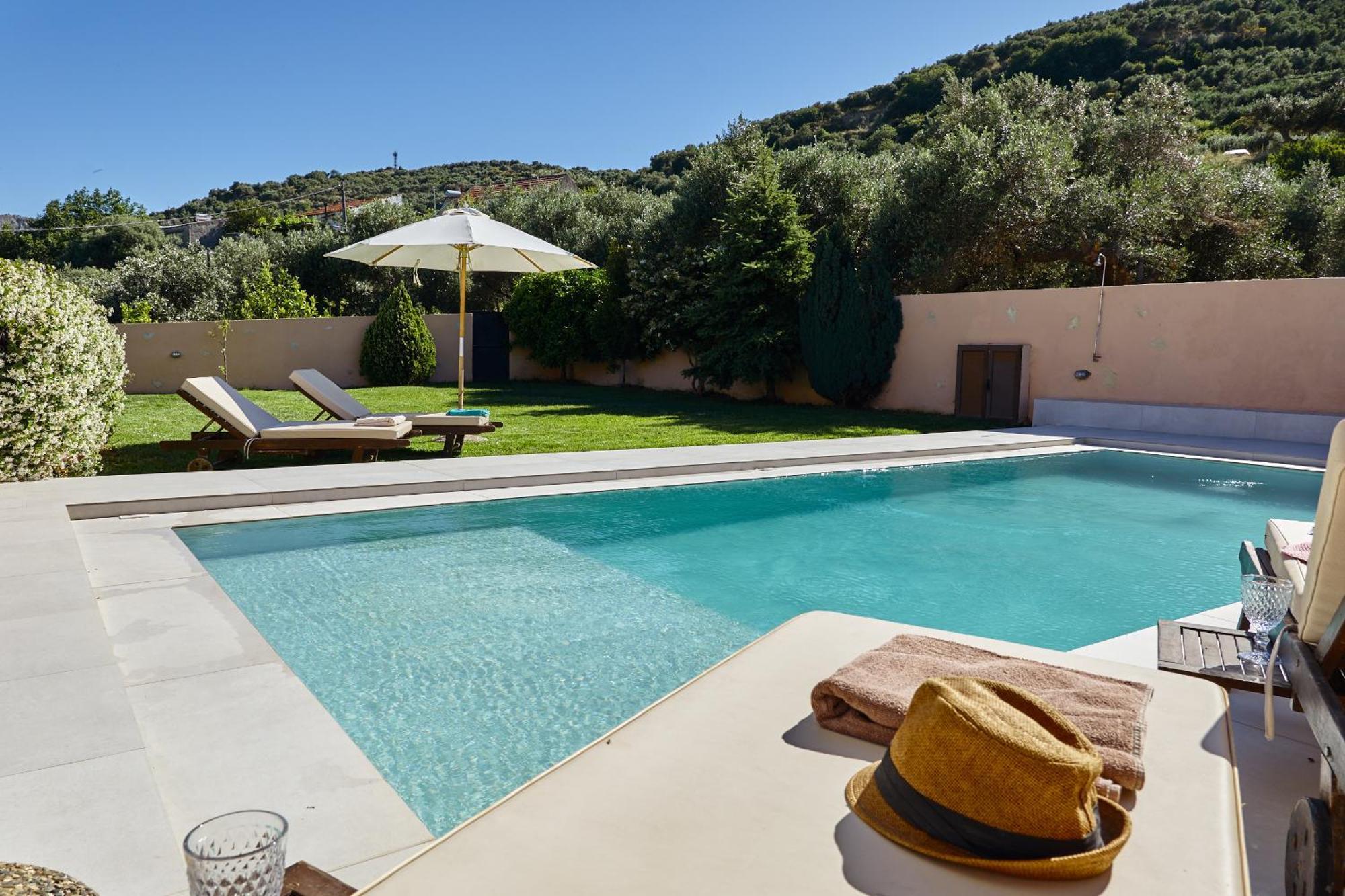 Mouri Villa Mourion  Exterior foto