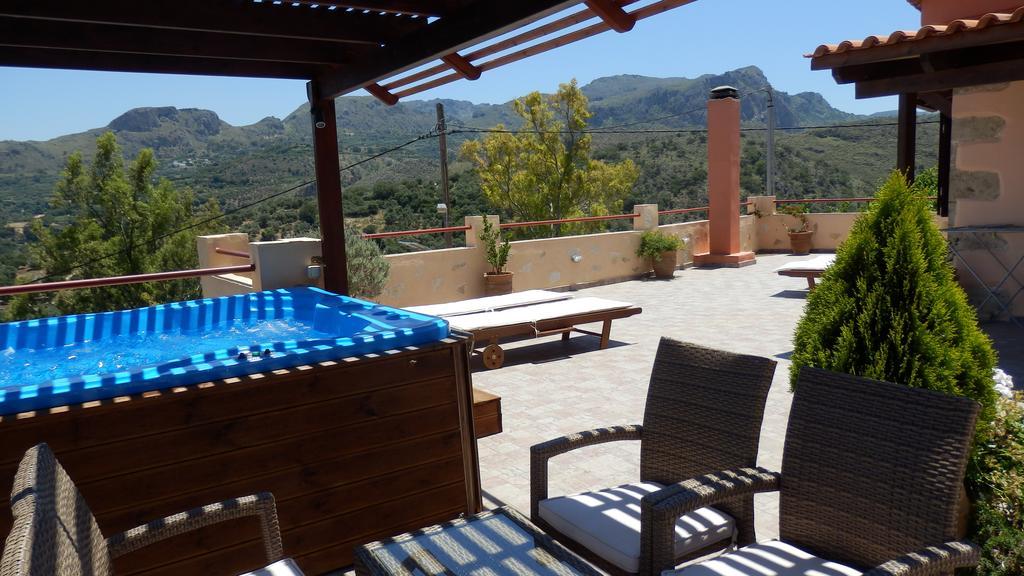 Mouri Villa Mourion  Exterior foto